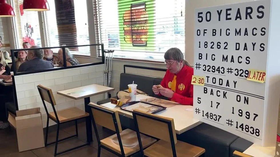 Wisconsin man celebrates 50 years of eating Large Macs every single day